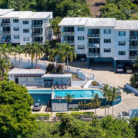 Airlie Summit Apartments Еърли Бийч Екстериор снимка