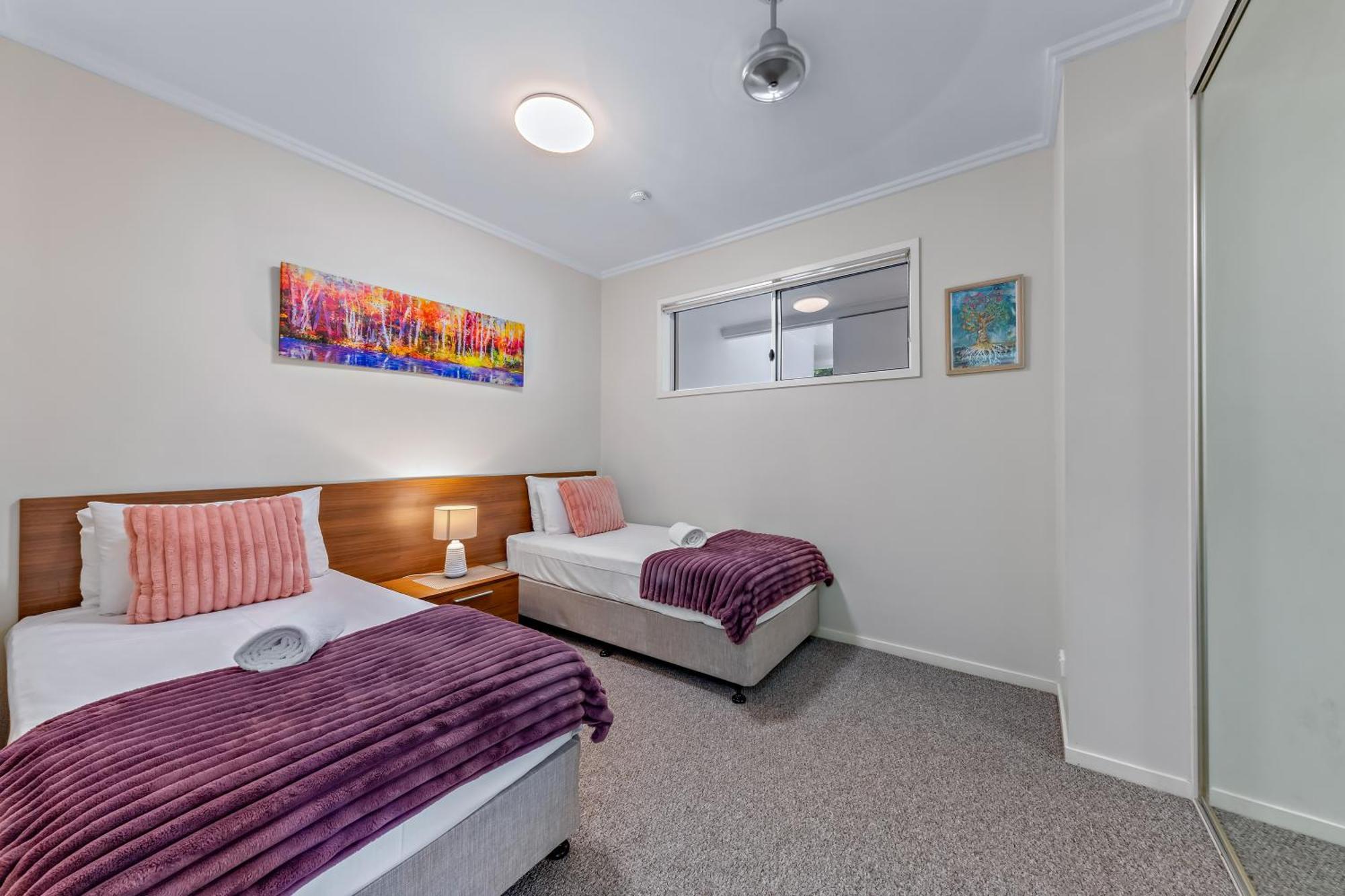 Airlie Summit Apartments Еърли Бийч Екстериор снимка