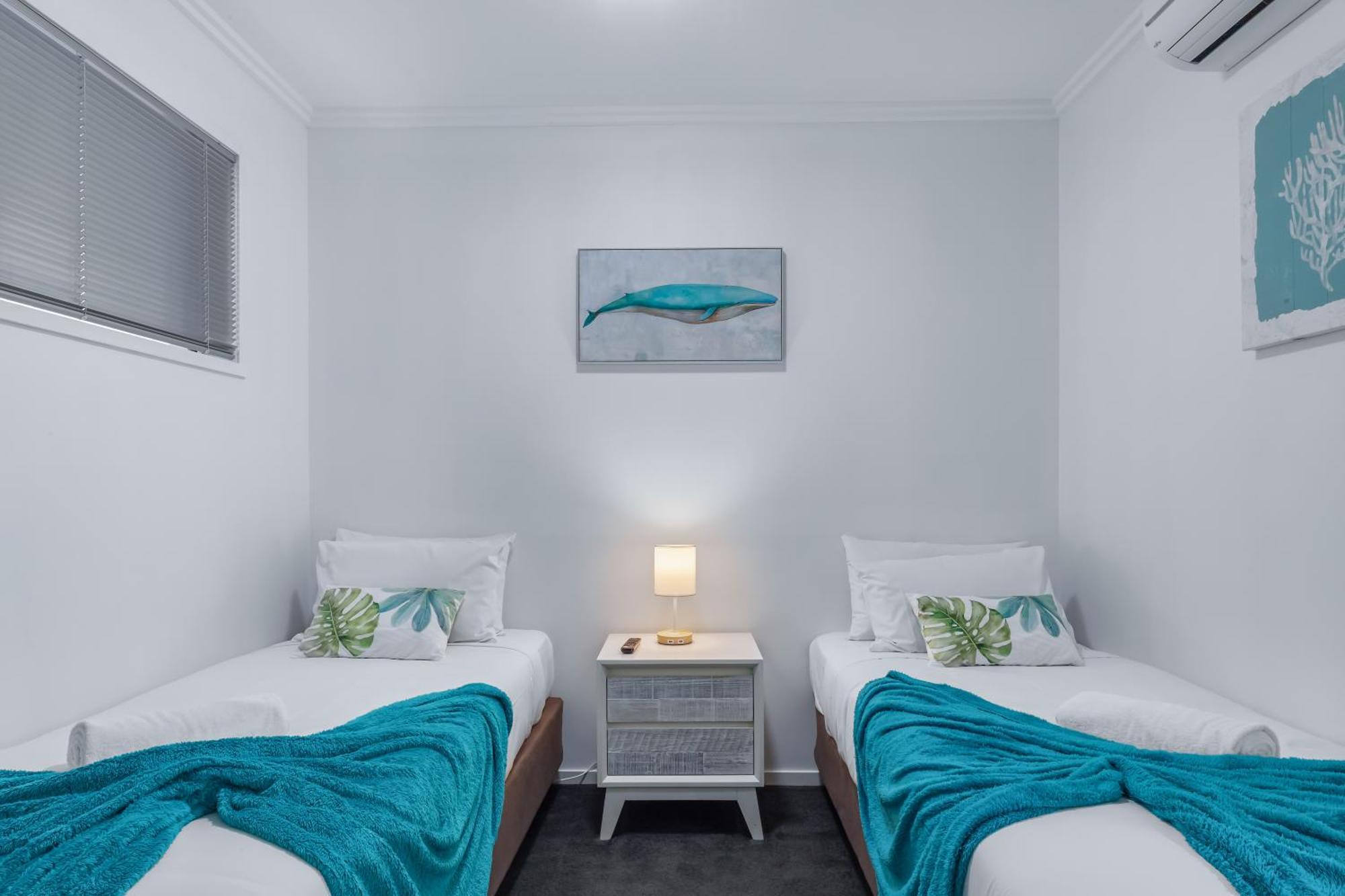 Airlie Summit Apartments Еърли Бийч Екстериор снимка